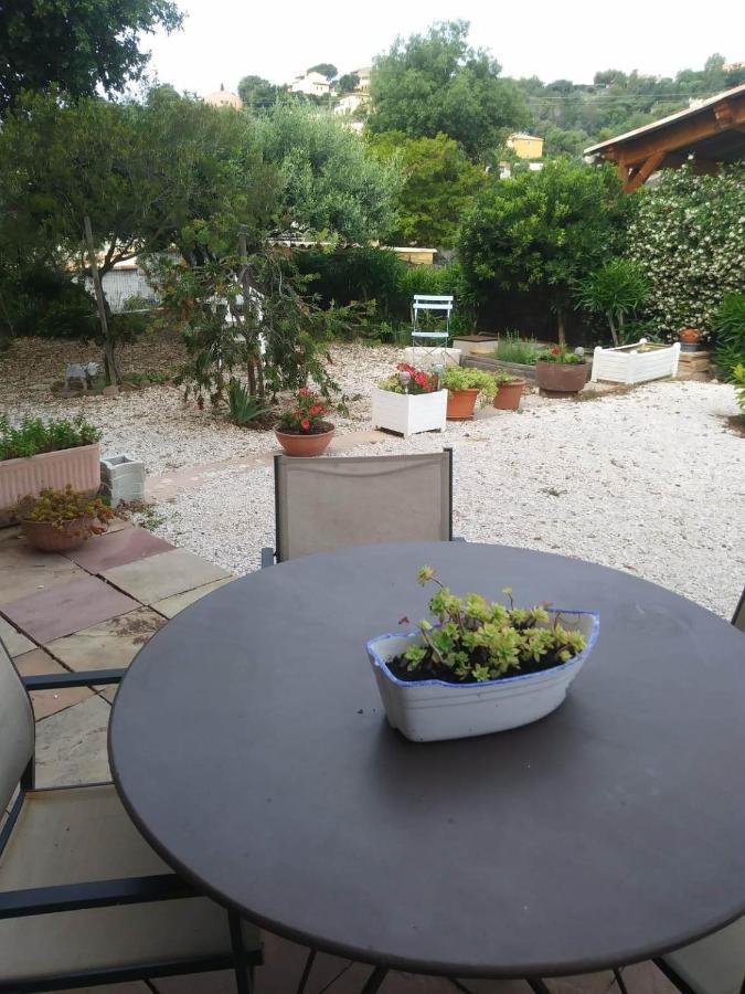 Magniolia Vila Le Lavandou Exterior foto